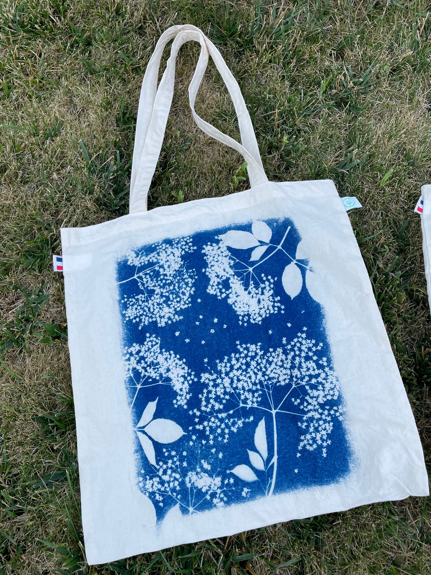 Elderberry flowers Tote Bag